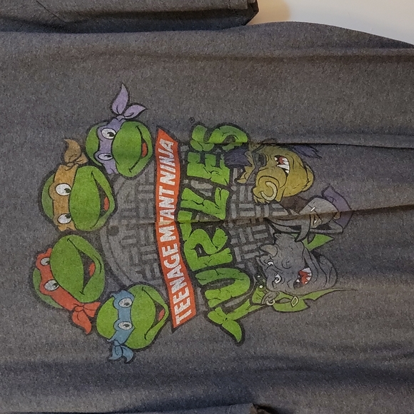 Teenage Mutant Ninja Turtles graphic t-shirt, XL - Picture 2 of 3